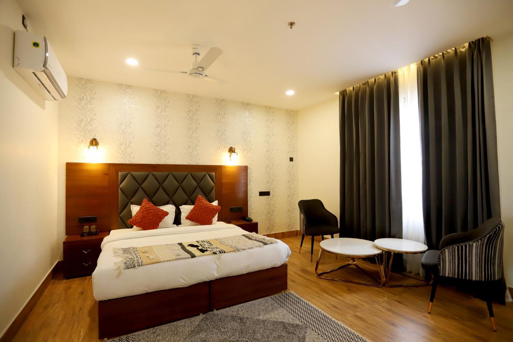 Hotel Dhingra Inn Rewari Exterior photo