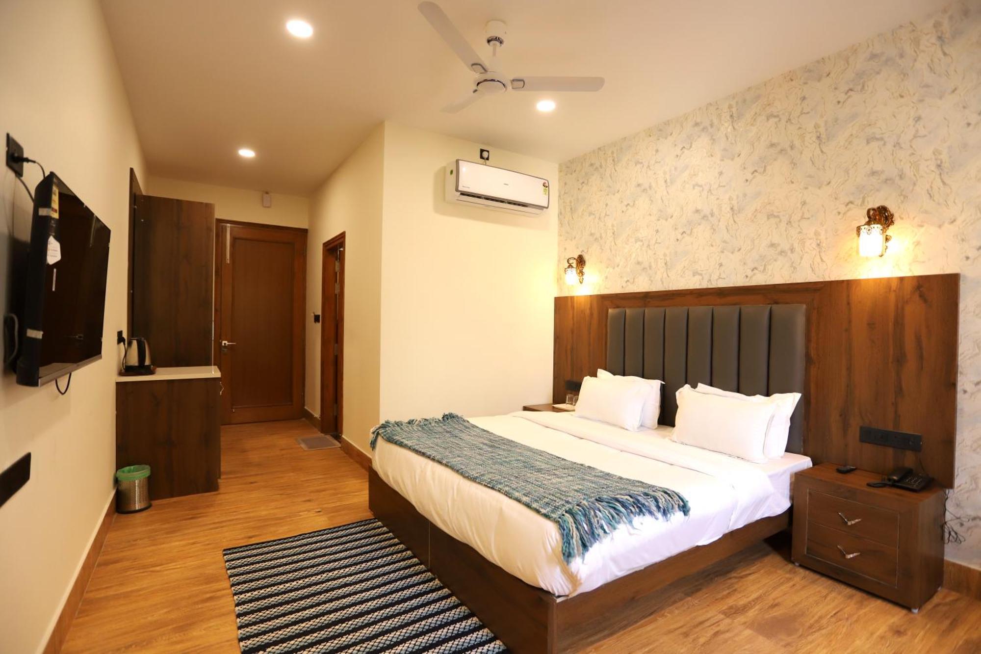 Hotel Dhingra Inn Rewari Exterior photo